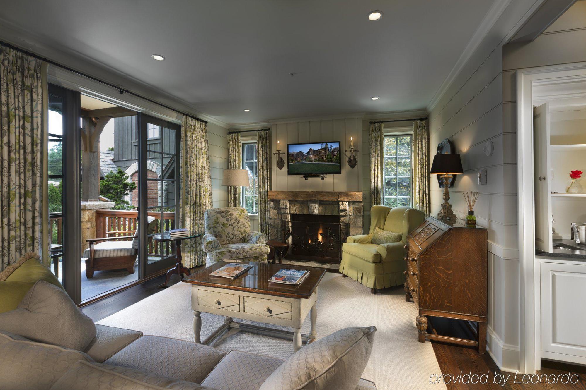 Old Edwards Inn And Spa Highlands Buitenkant foto
